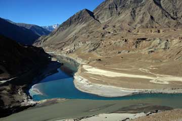 Leh Arrival and Sightseeing En Route